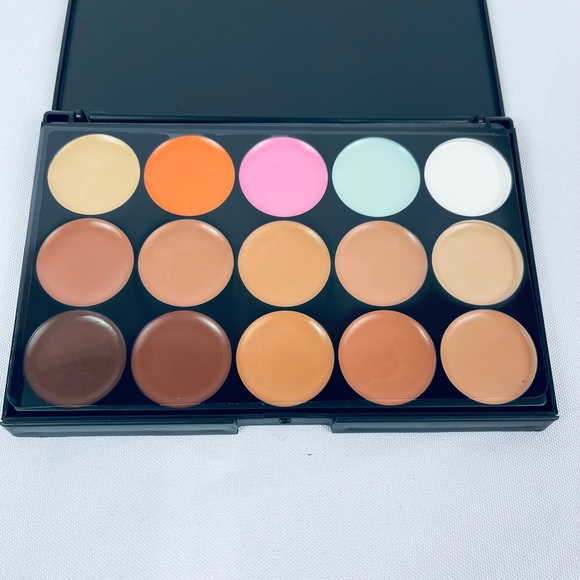 Brand New Contour Makeup Pallette- Sku 166 - Picture 2 of 6